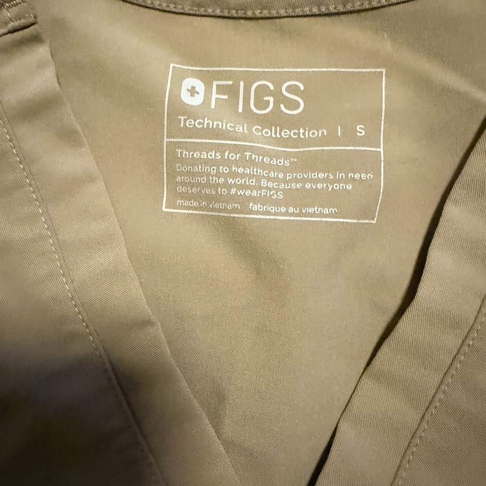Figs Tan Scrub Top Small